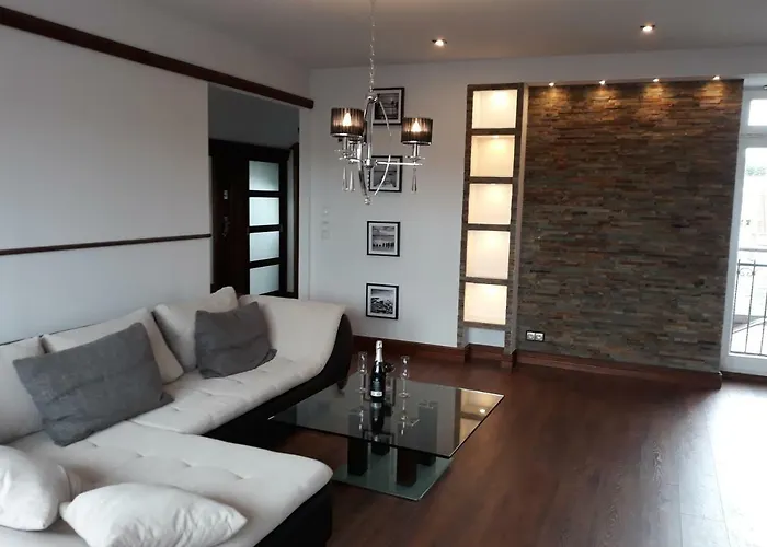 Panorama Apartment *