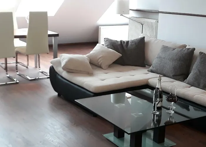 Panorama Apartment *